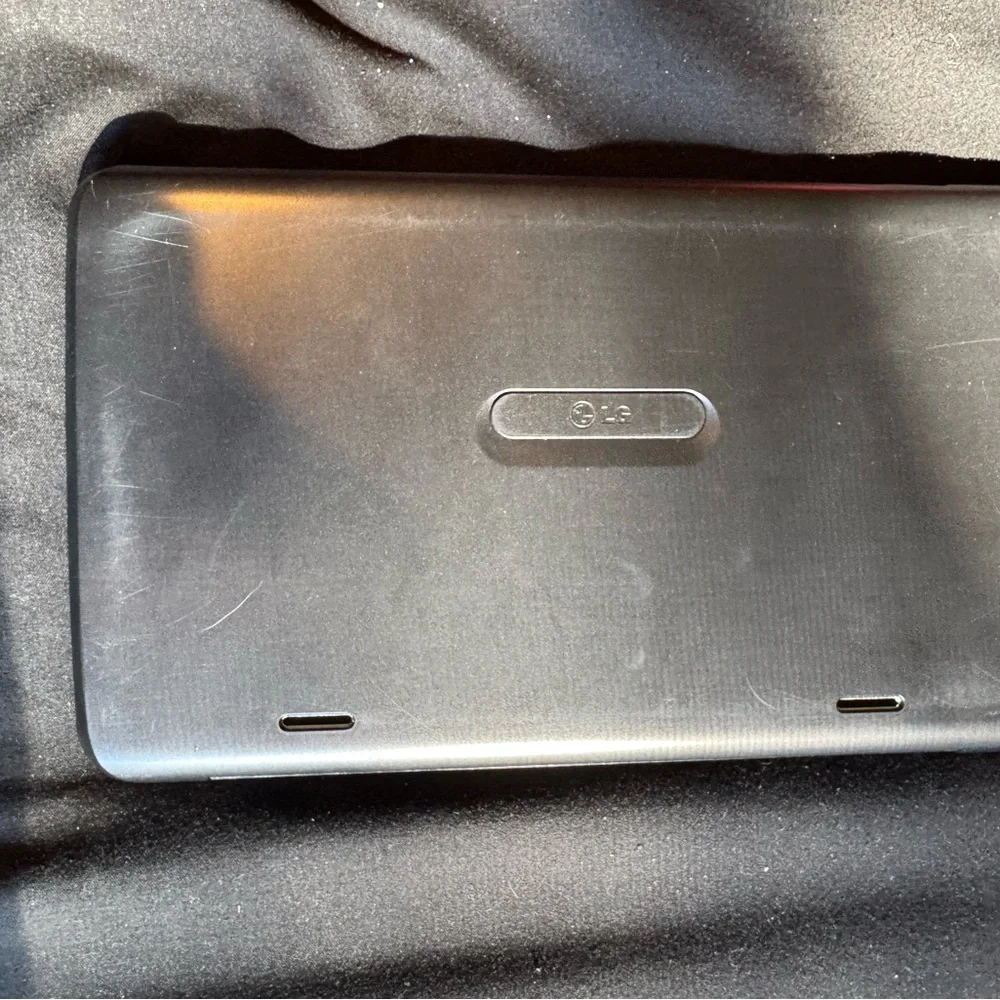 LG G Pad 8.3 Tablet Verizon Wireless – 16GB, Black, Works Good
